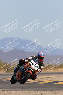 media/Mar-21-2025-CVMA Friday Practice (Fri) [[30cd4fe323]]/5-Racer 4/Session 5 (Turn 15)/